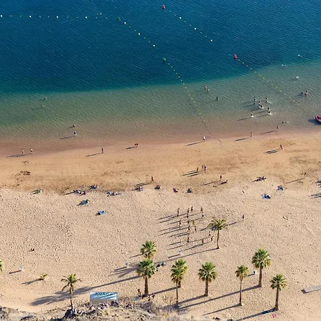 Home2book Stylish Sea Views Cruz Apartament