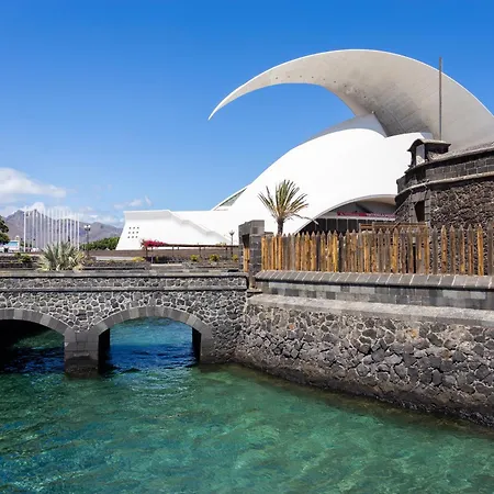 Home2book Stylish Sea Views Cruz *