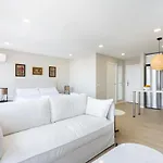 Home2book Stylish Sea Views Cruz
