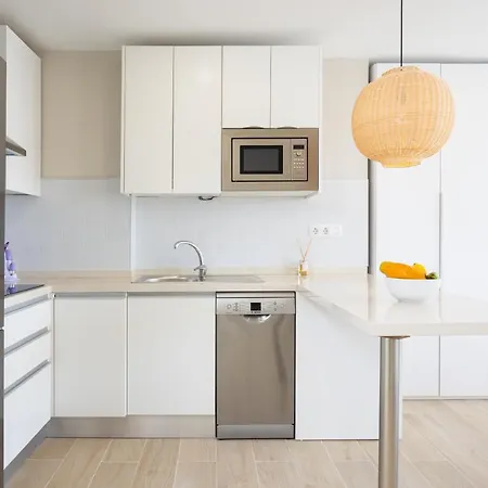 Home2book Stylish Sea Views Cruz Apartment