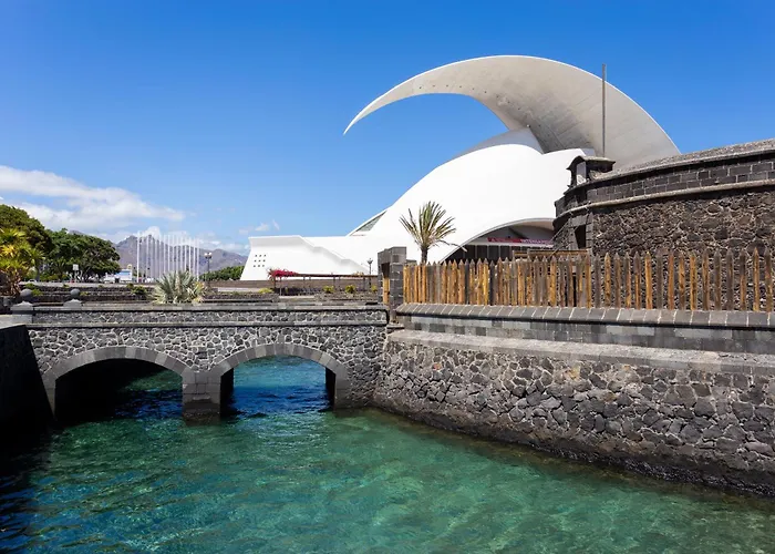 Home2book Stylish Sea Views Cruz *