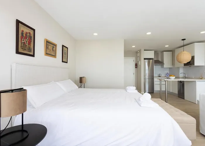 Апартаменты Home2book Stylish Sea Views Cruz